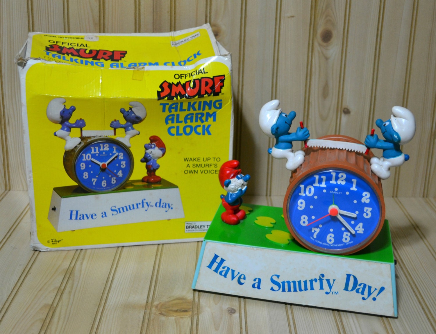 Vintage Smurf Talking Alarm Clock with Original Box 1982