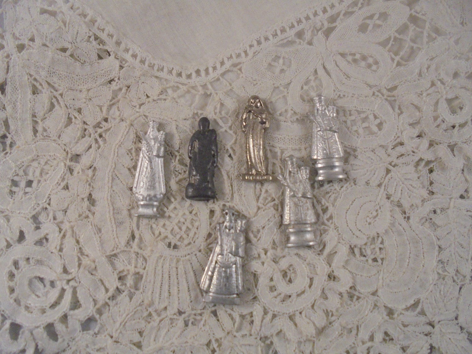 Vintage religious items x 6