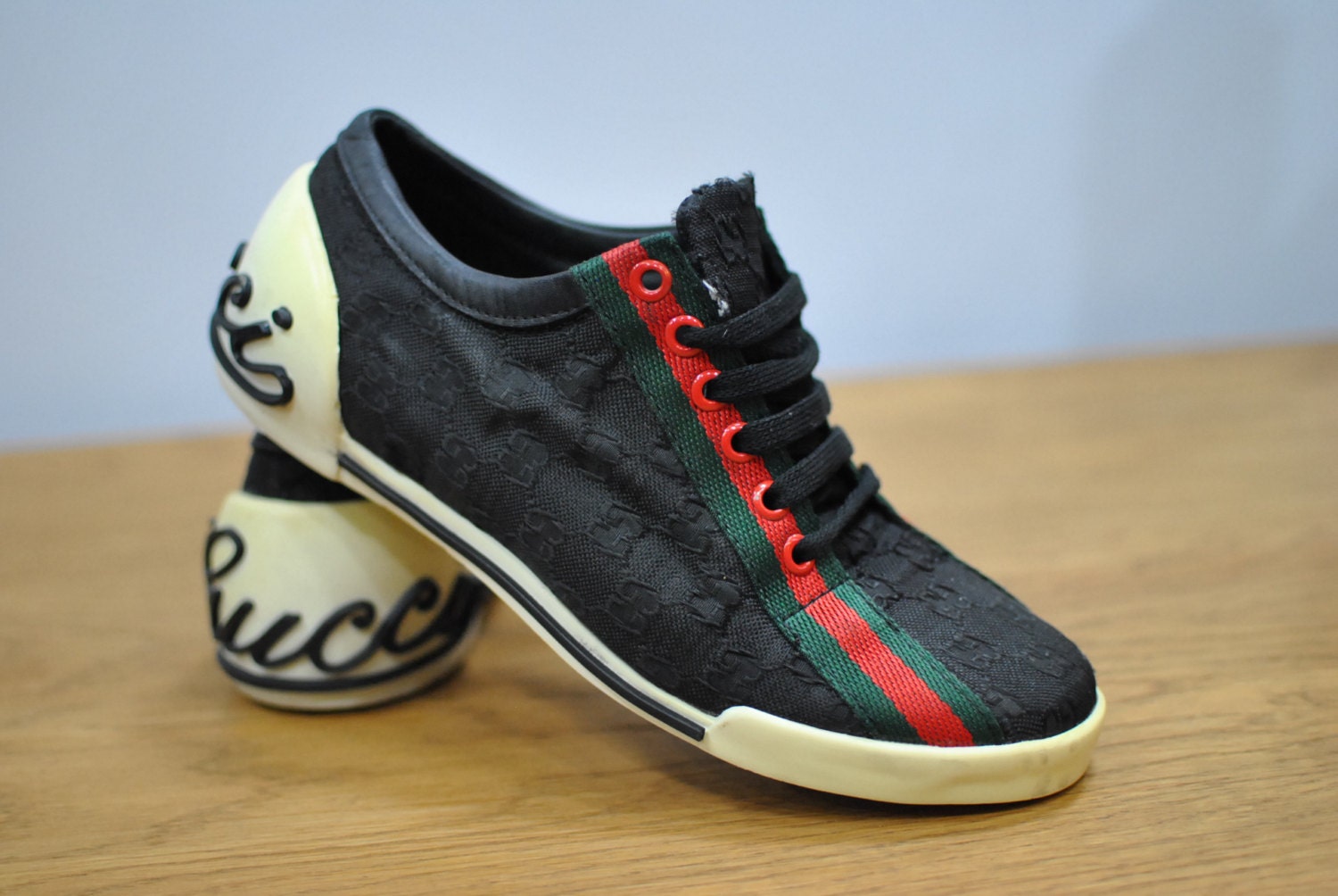 Vintage GUCCI fashion sport shoes gucci shoes...