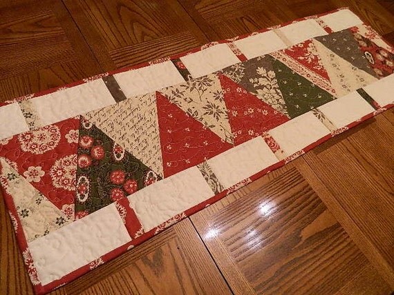 christmas tree table runner by craftsandquiltstudio on etsy christmas tree table runner by craftsandquiltstudio on etsy
