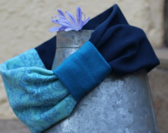 Yoga hair band , Gym sweat band , Head band , Bandanna , Hair accessory , Head turban , Head wrap , Ear warmer