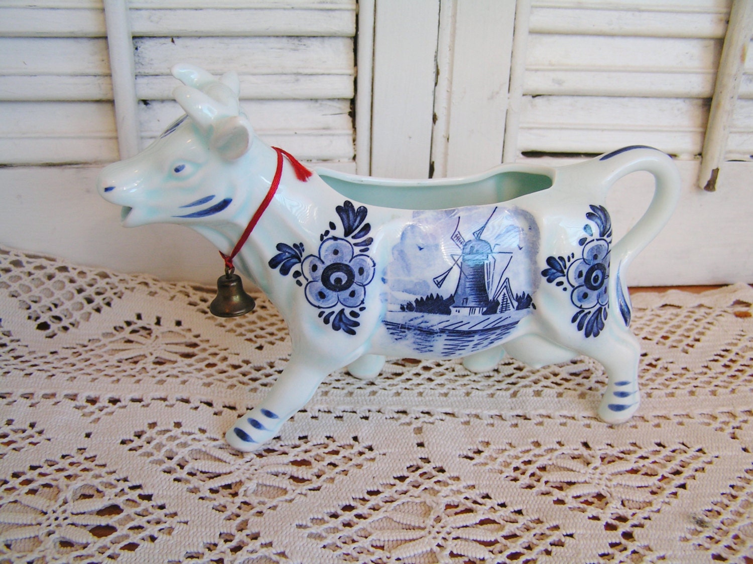 Vintage Delft Blue Porcelain Cow Creamer Milk Pitcher Hand