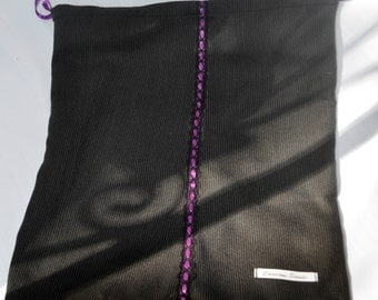 Bag shoes wool lined in Purple Ribbon made of recycled fabric is hand in Quebec
