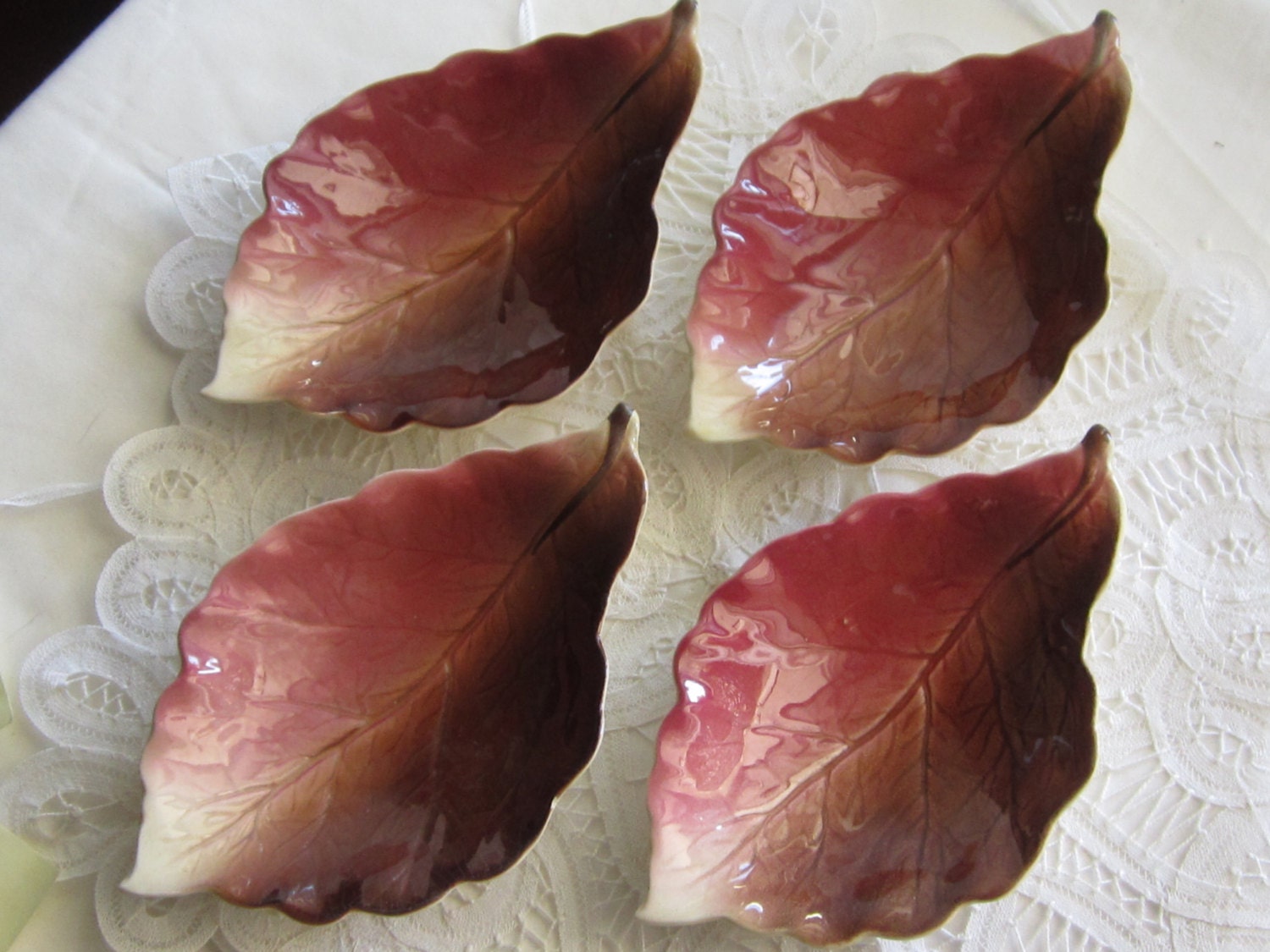 ROYAL WINTON, Grimwades, set of four leaf dishes, 6.5 inches long