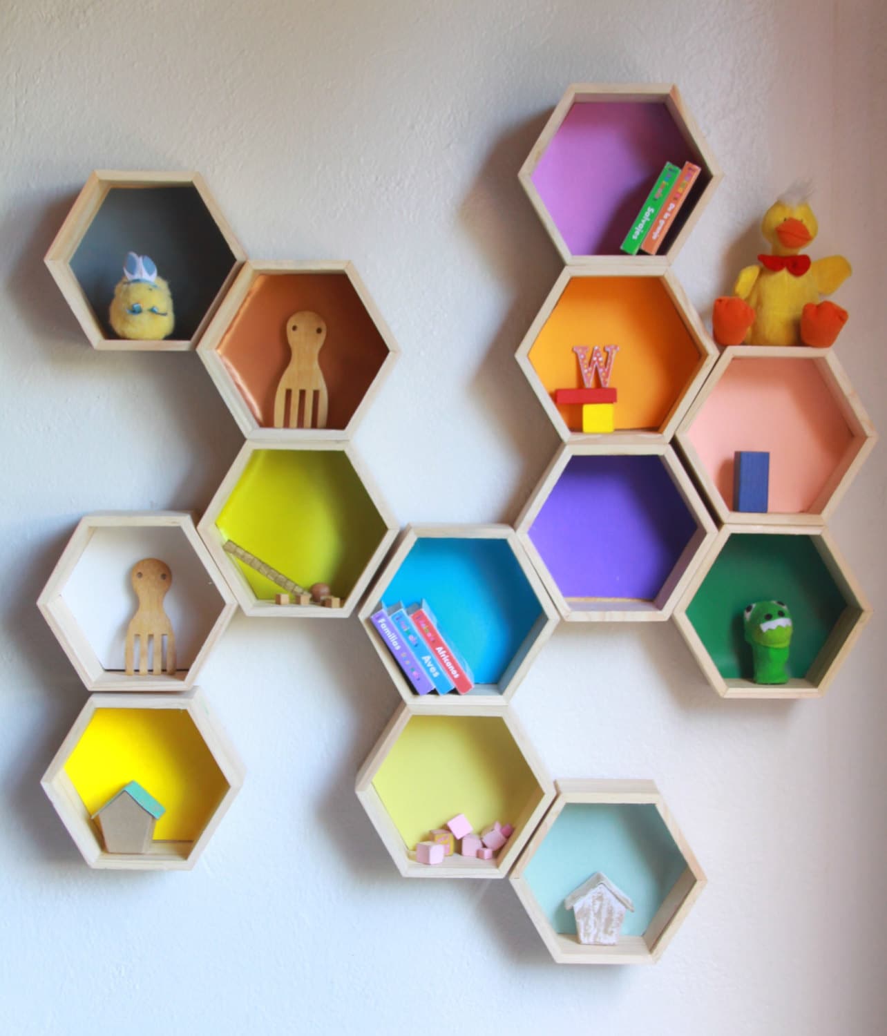 FIVE Hexagon shelves. Hexagon shelf color shelves by Folkloredeco