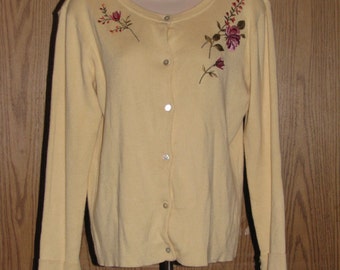 Items similar to Awesome Cardigan - White with Embriodered Flowers in ...