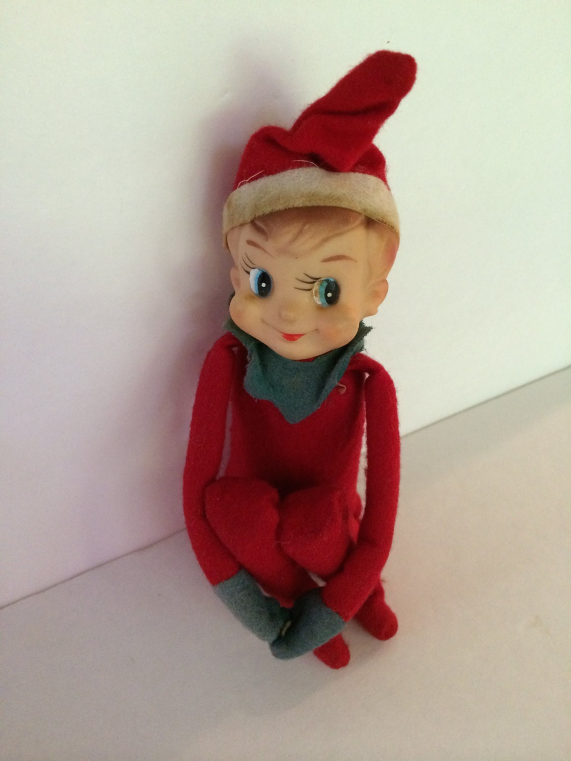 Vintage Knee Hugger Elf Original Elf on the Shelf Red