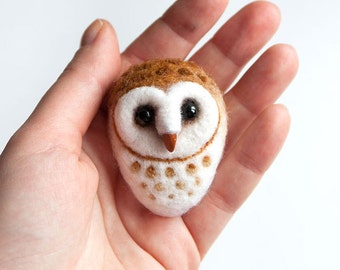 Barn Owl - Hand Felted Brooch - Wool Animal - Owl pin - Felt owl jewelry - Birds jewelry - Wood birds brooch - Bird brooch - For her