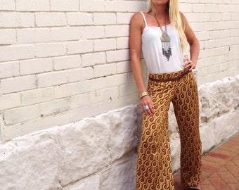 Retro Brady Bunch Print 70s bell Flares trousers