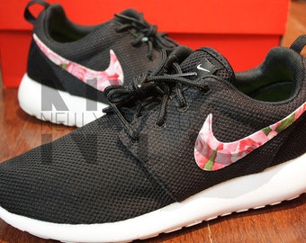 nike roshe floral print