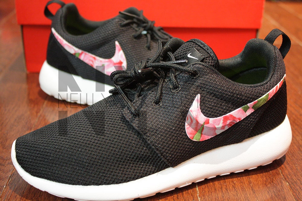 Nike Roshe Run Black White Bushel of Roses Floral Print V3