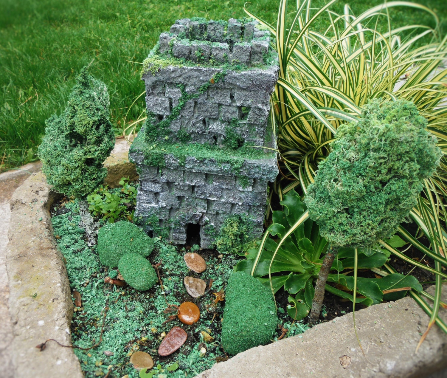 Stone FAIRYS CASTLE SET for Fairy Gardens Warcraft