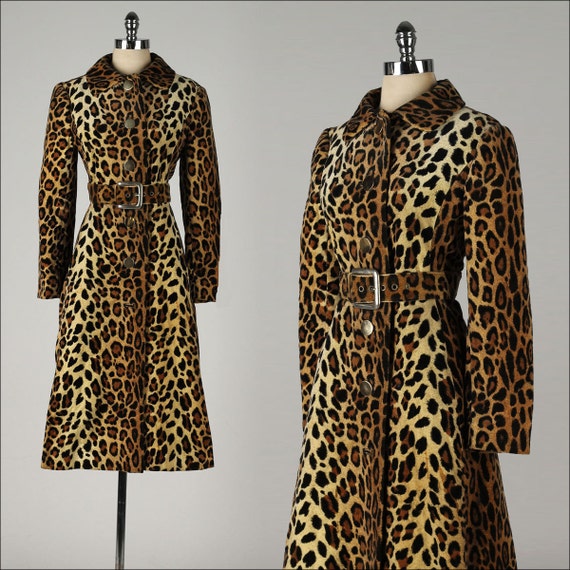vintage 1960s coat . leopard print velvet . by millstreetvintage
