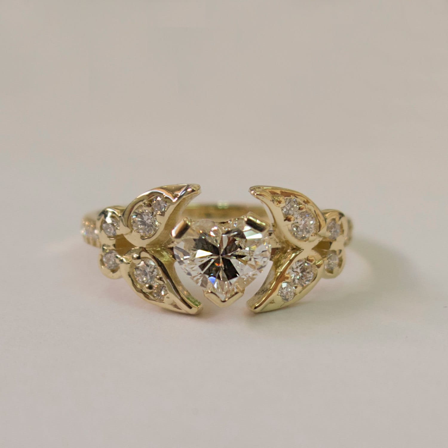 Butterfly Engagement Ring 14K Gold and Diamond by doronmerav