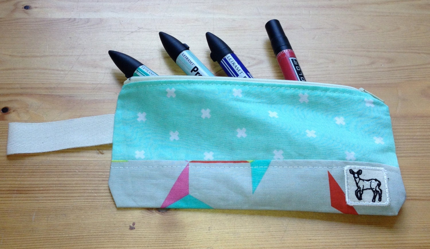Handmade pencil case that can be used for by AncestorClothing