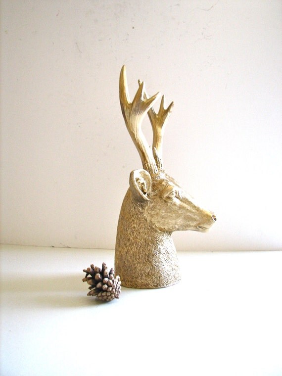 GOLD Faux Stag Deer Head Bust animal statue in gold for