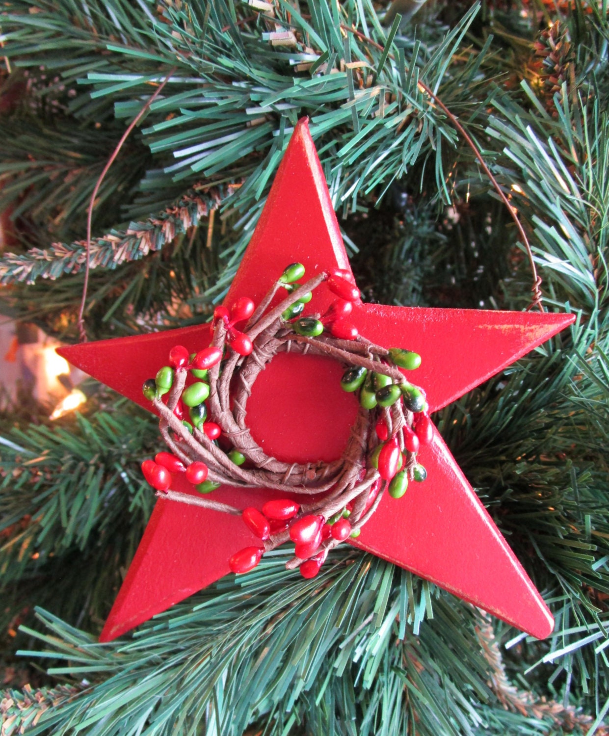 Wood Star Ornament with Christmas Berry Wreath, Red