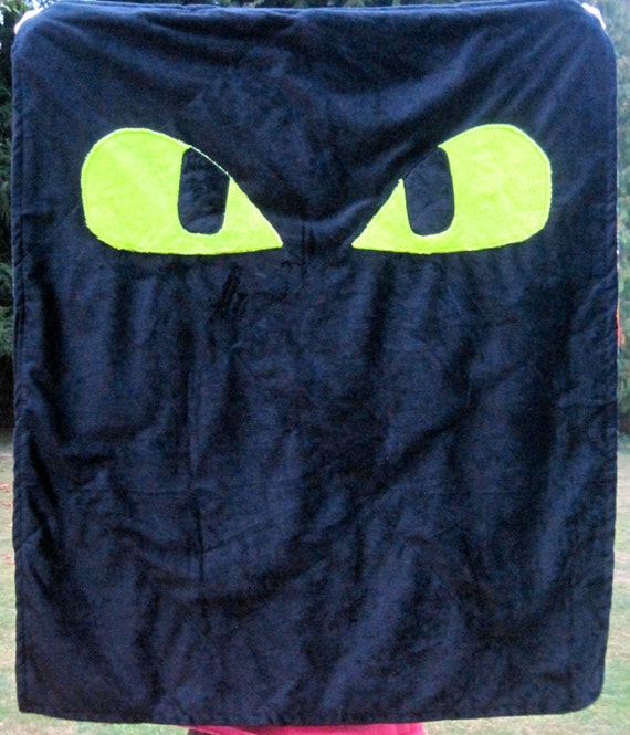 Toothless Inspired Blanket by makersgonnamake on Etsy
