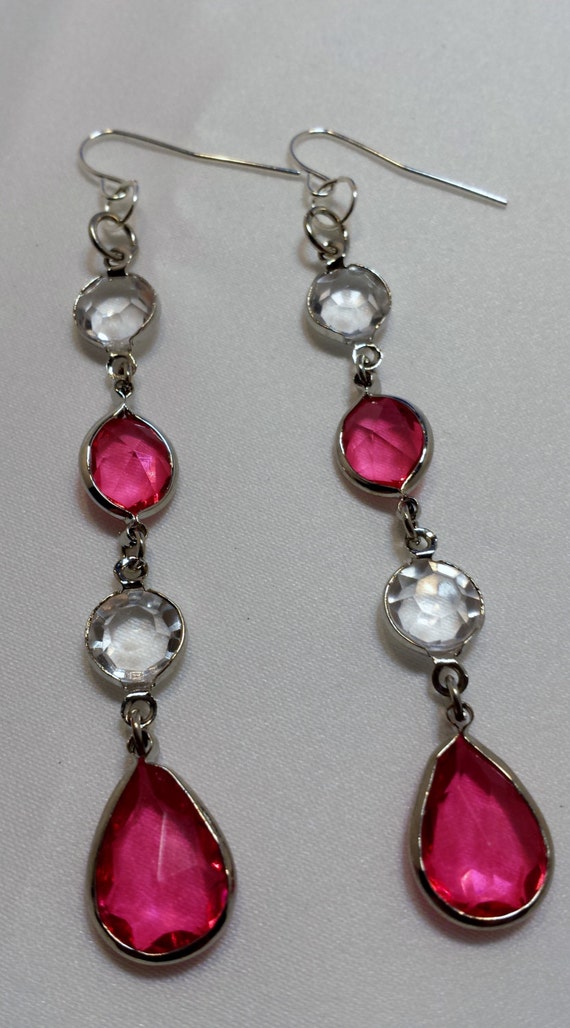 Light Pink dangle earrings.