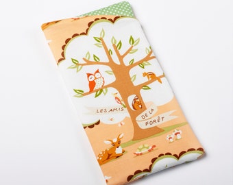 Womens Glasses Case, Sunglass Holder, Fabric Eyeglass Case in Peach Woodland Animals