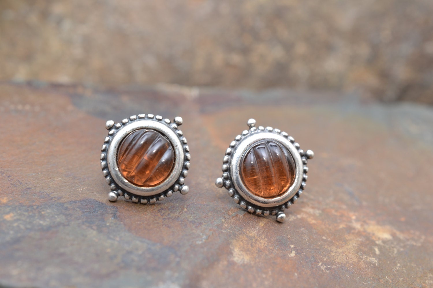 •BRING A BOUQUET• silver stud earrings