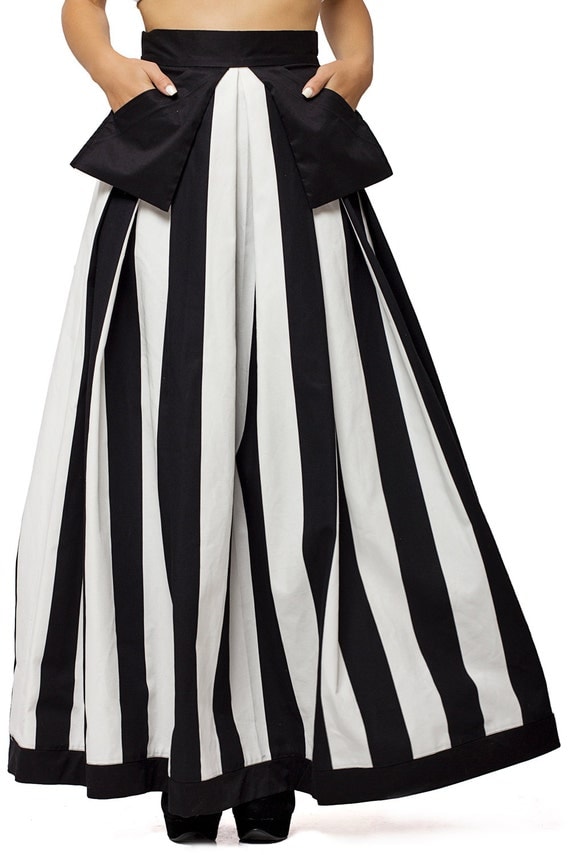 High Waist Black and White Skirt / Long Maxi Skirt / Pocket
