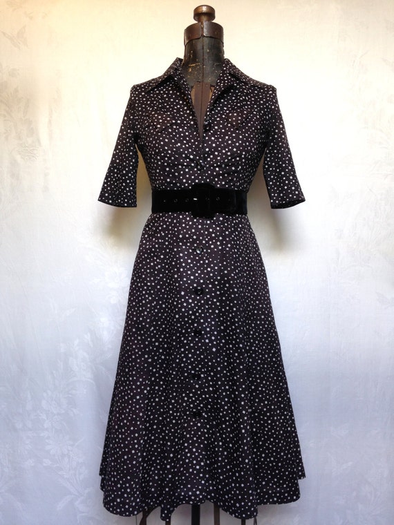 Vintage CHARMER 1950s Spotty Shirtwaister Dress by LeSourceress