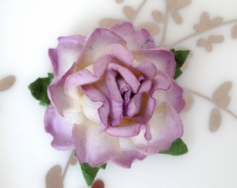 Lilac Paper Flowers. DIY Wedding Favors. Bridal Shower Decor. Wedding favor box. Paper flower craft supply. Lavender DIY wedding decor