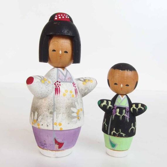 antique kokeshi