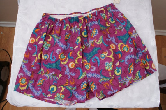 80s Women's Boxer Pajama Shorts Fuschia Paisley Print Size