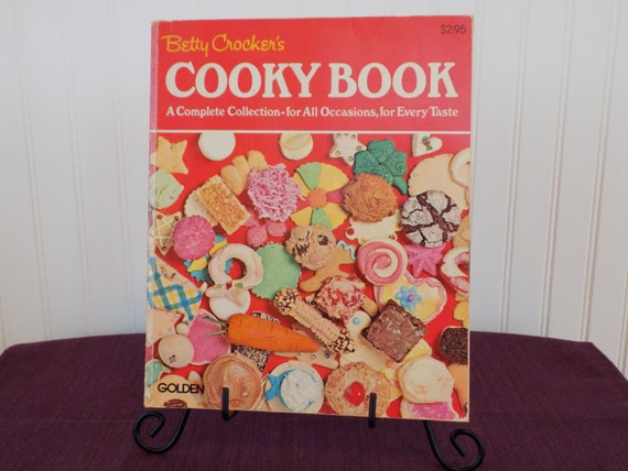 Betty Crocker's Cooky Book Vintage Cookbook 1976