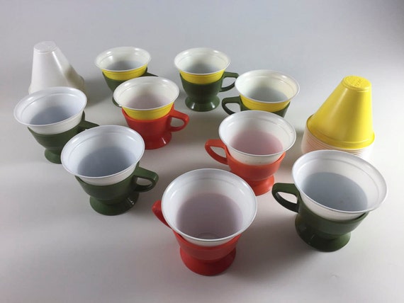 vintage  Holder Retro Vintage  plastic cup Cup Solo holders Cozy 1970 Plastic  Holder Cups Coffee
