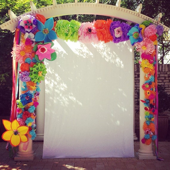 paper flower arch