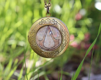 Assassin's Creed Locket