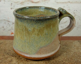 Stoneware Coffee Mug in Olive and Cream