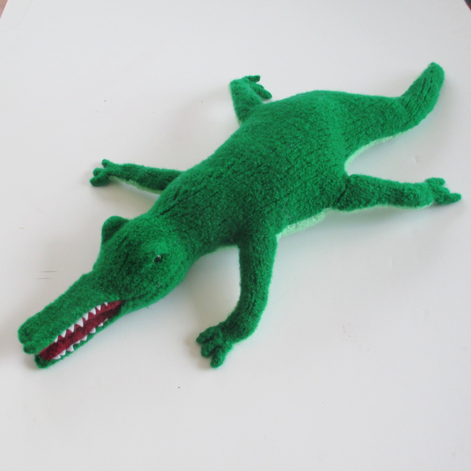 stuffed animal alligator