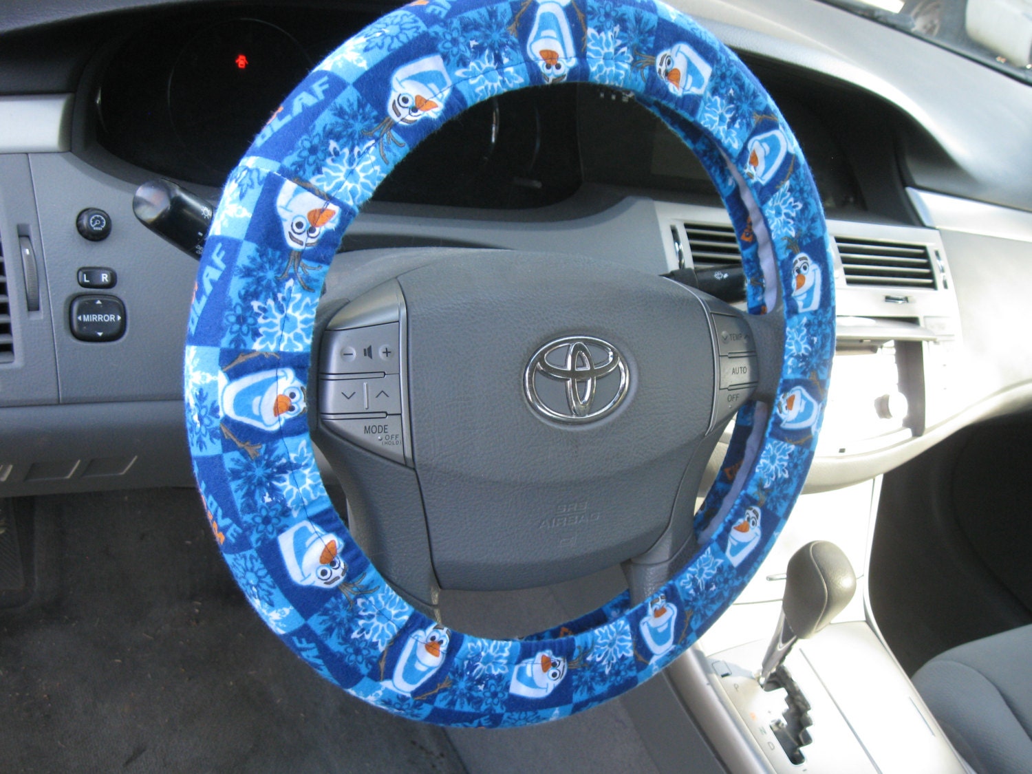 Olaf Frozen Steering Wheel Cover