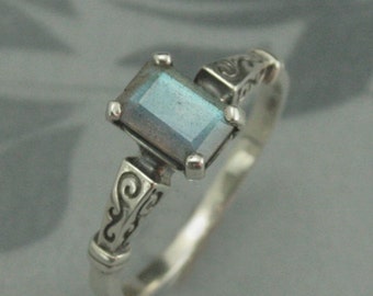 Labradorite Engagement Ring Etsy