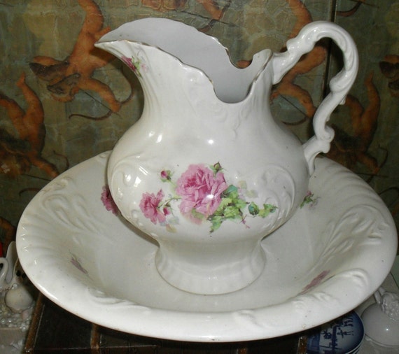 Antique Wash Basin / Bowl with Pitcher Large Victorian
