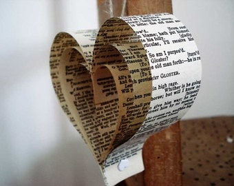 Wedding decoration x 10, Upcycled Wedding, Books, Unique Weddings, Pew Ends