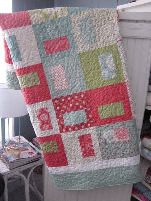 odds-and-ends-quilt-wonky-square-in-a-square-by-thepatchworksshop