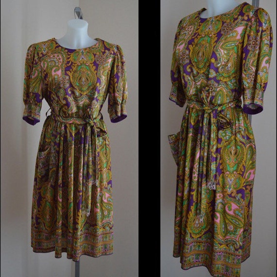 Free Shipping Vintage 1960s Paisley Print Dress By Madmakcloset