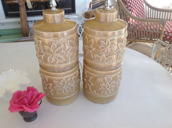 FAB FLOWER LAMPS Hollywood Regency Mid Century Modern Style / Pair of Lamps at Retro Daisy Girl