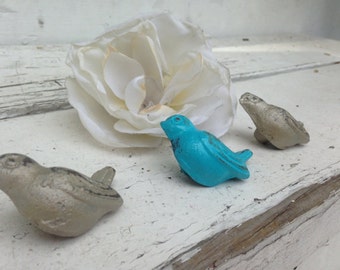 Drawer Pulls / Drawer Knobs / bird knobs, Shabby Chic Knobs / Set of 2 knobs