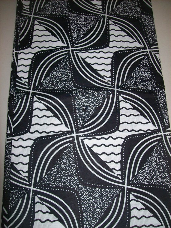 Exclusive Black And White Classic African Wax Print Fabric Per