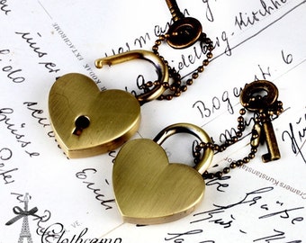 1Set Bronze Heart Shape Lock / Padlock and Working Key Charms / Pendants High Quality (LOCK-77)