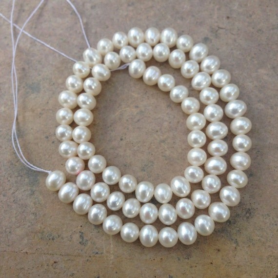 Potato Pearls Creamy White 5.5 to 6mm 15 1/2 inch strand