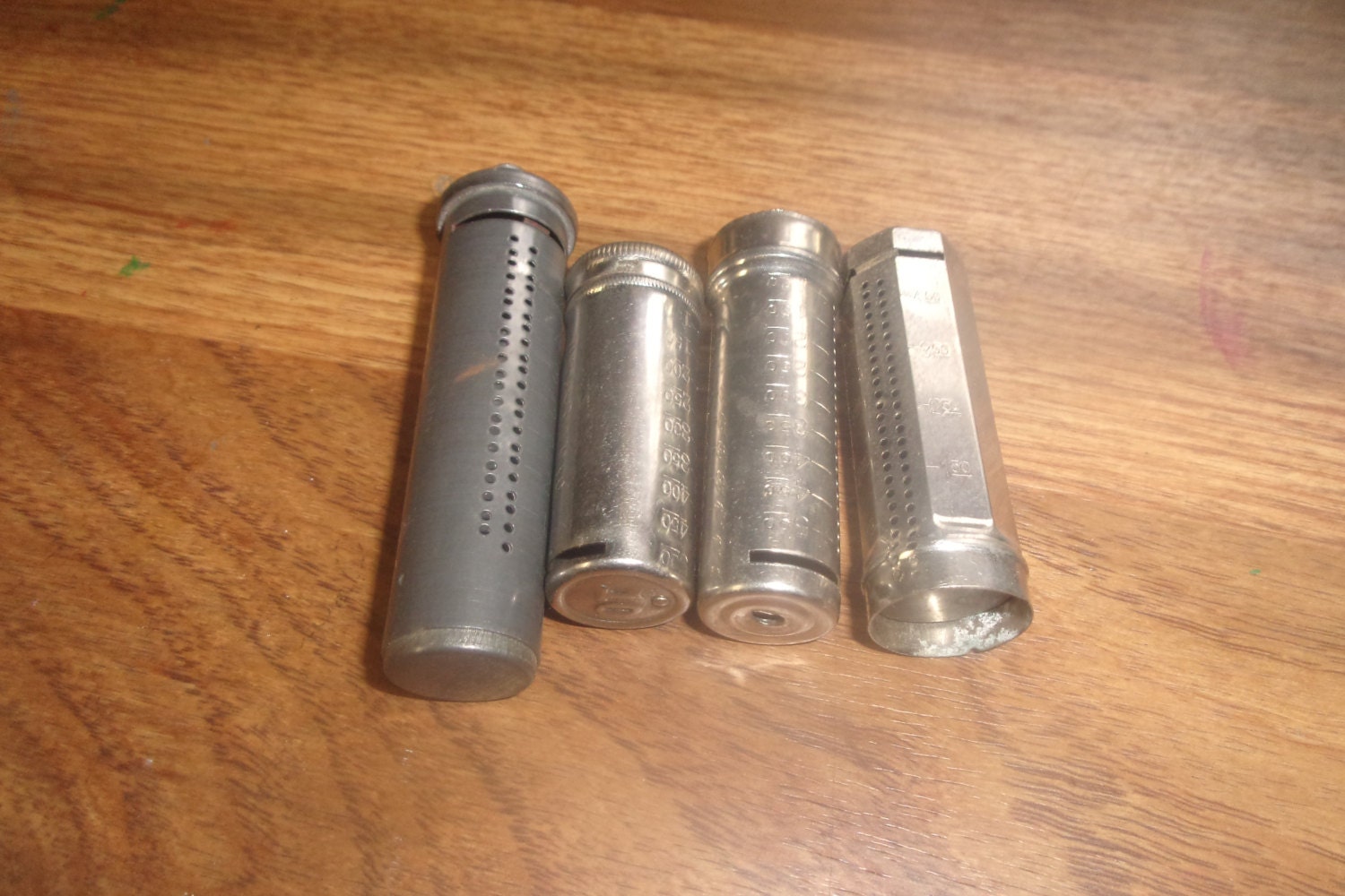 4 vintage antique metal coin holder sorter bank b r co new