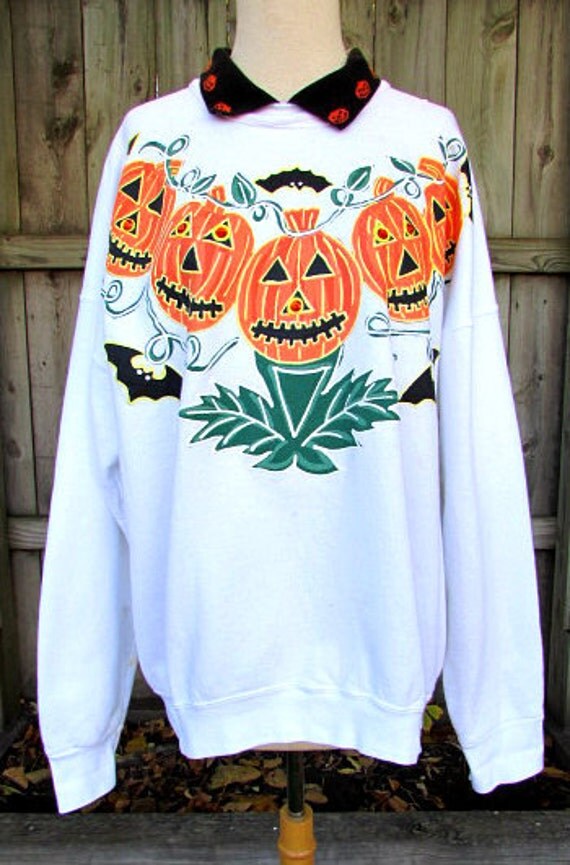 vintage halloween sweatshirt