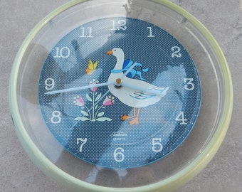 Quacking Up Your Space: Nostalgic 90s Duck Decor